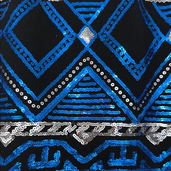 Elegant Black and Blue Sequin Pencil Skirt - Picture 3 of 3